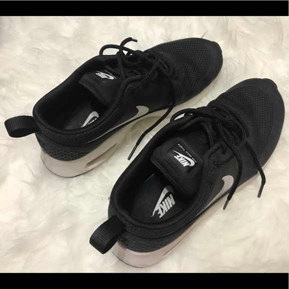 Nike Air Max Thea - Picture 3 of 4